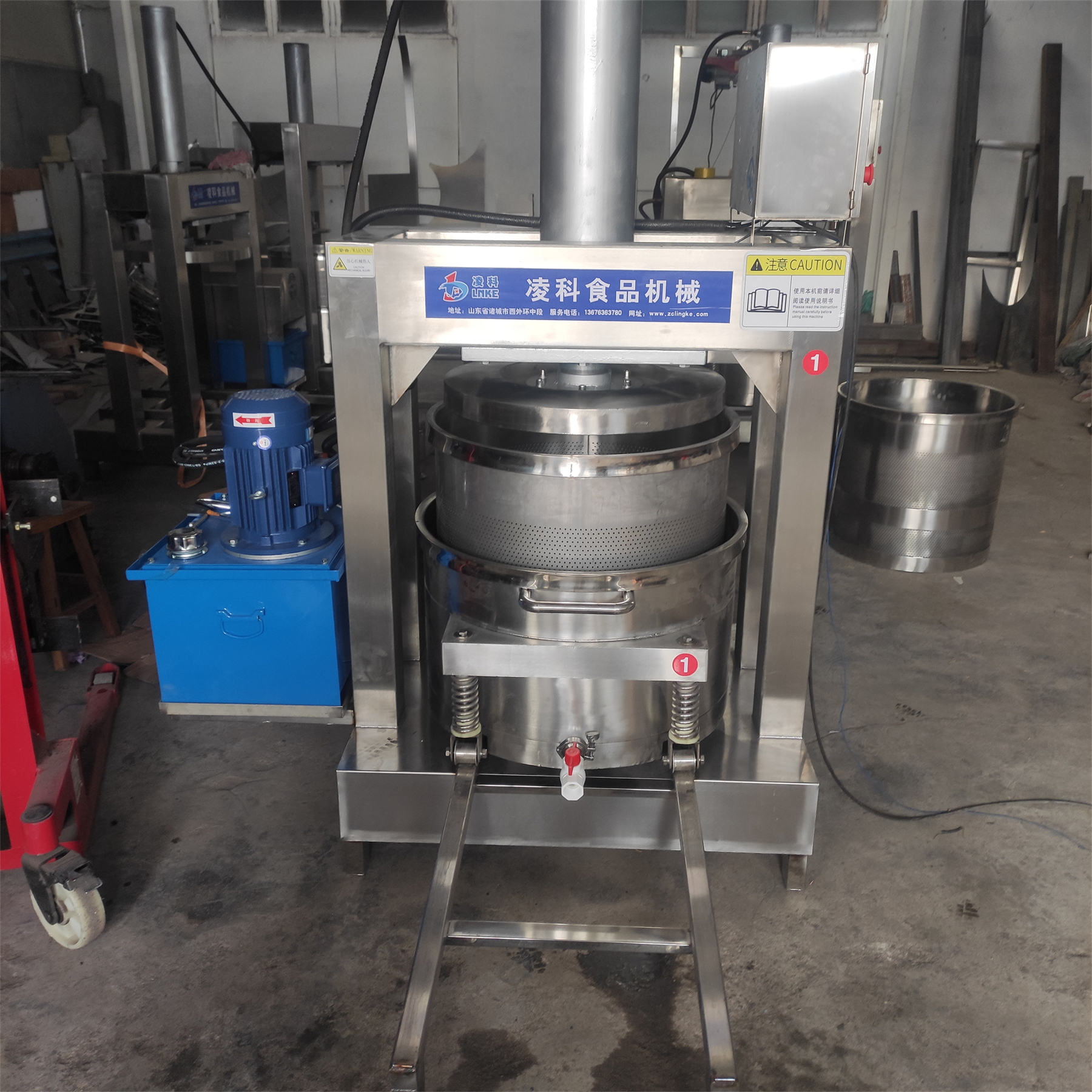 雪里红液压压榨脱水机解析：工作原理、组成部分及适用产品